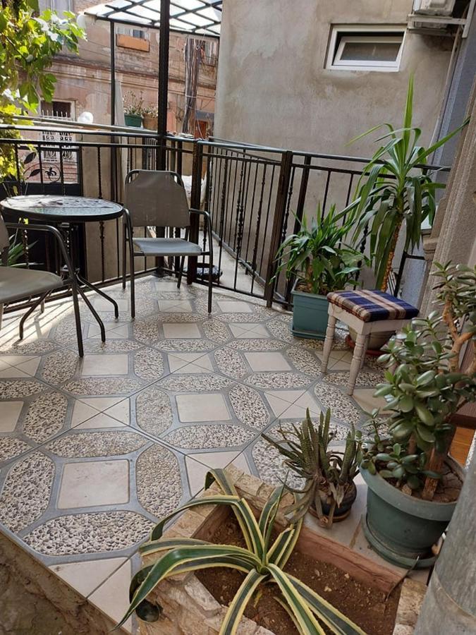 Apartamento Дом 8 Tiflis Exterior foto